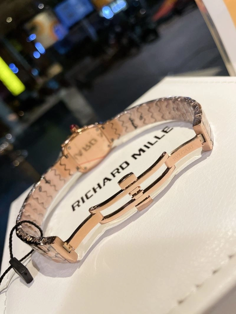 Faithkeybiz BVLGARI Watches