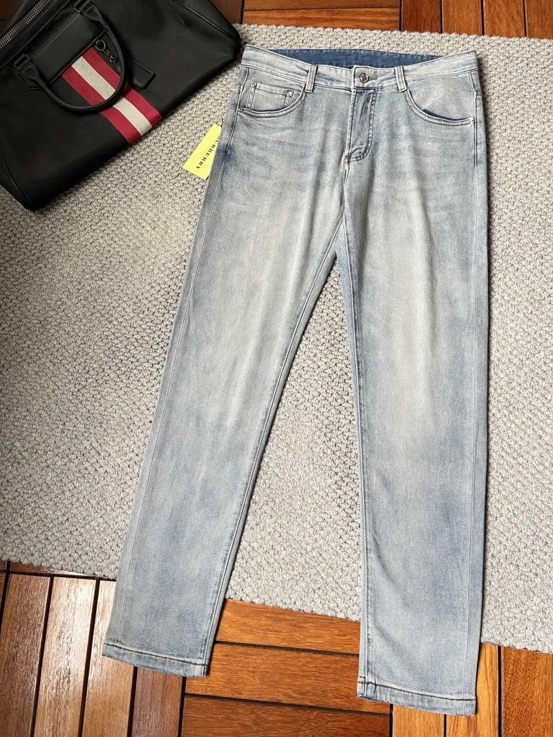 Burberry Jeans