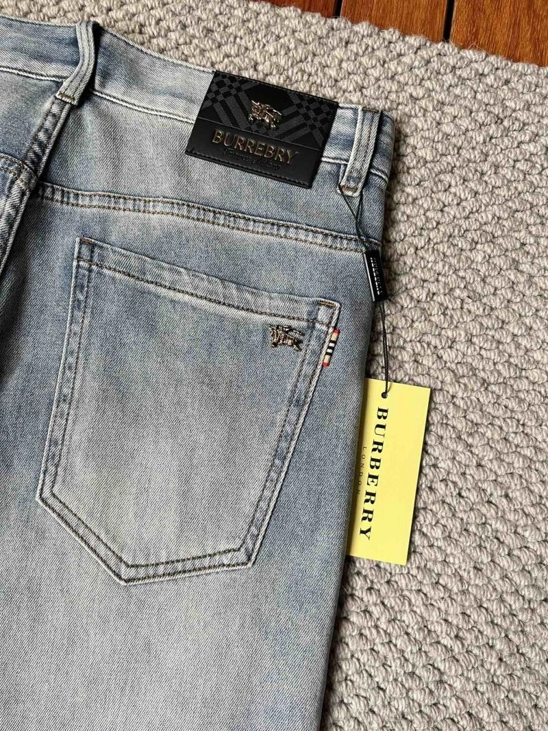 Burberry Jeans