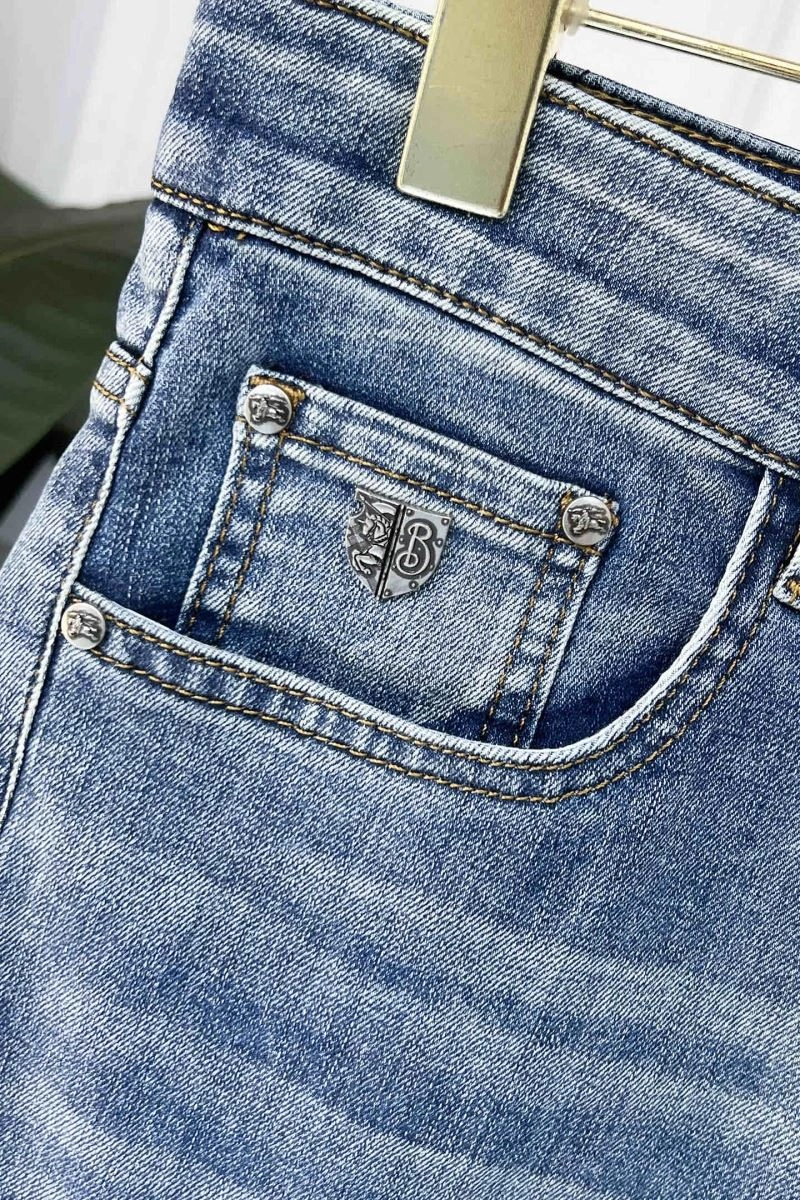 Burberry Jeans