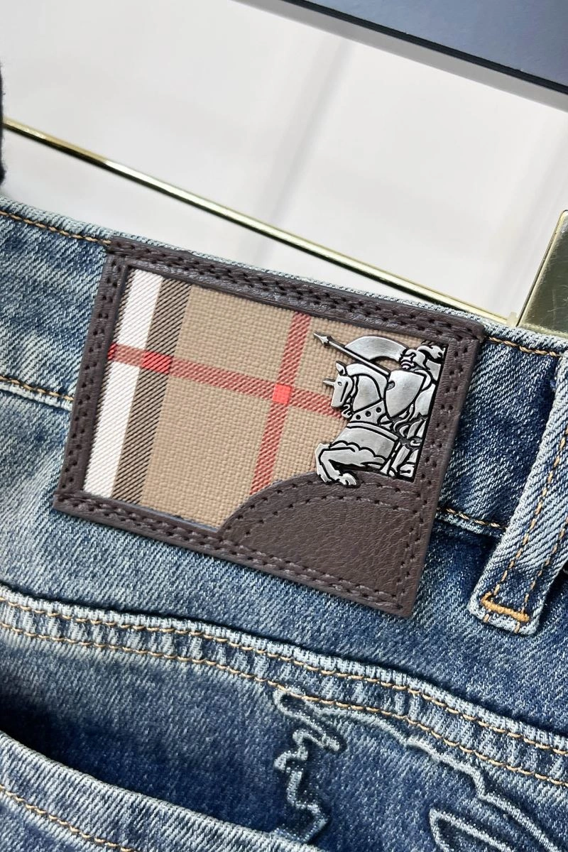 Burberry Jeans