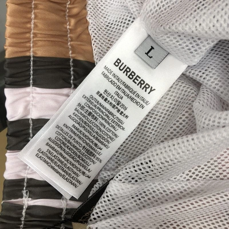 Burberry Short Pants