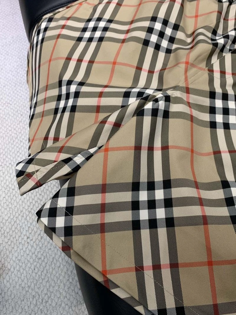 Burberry Short Pants