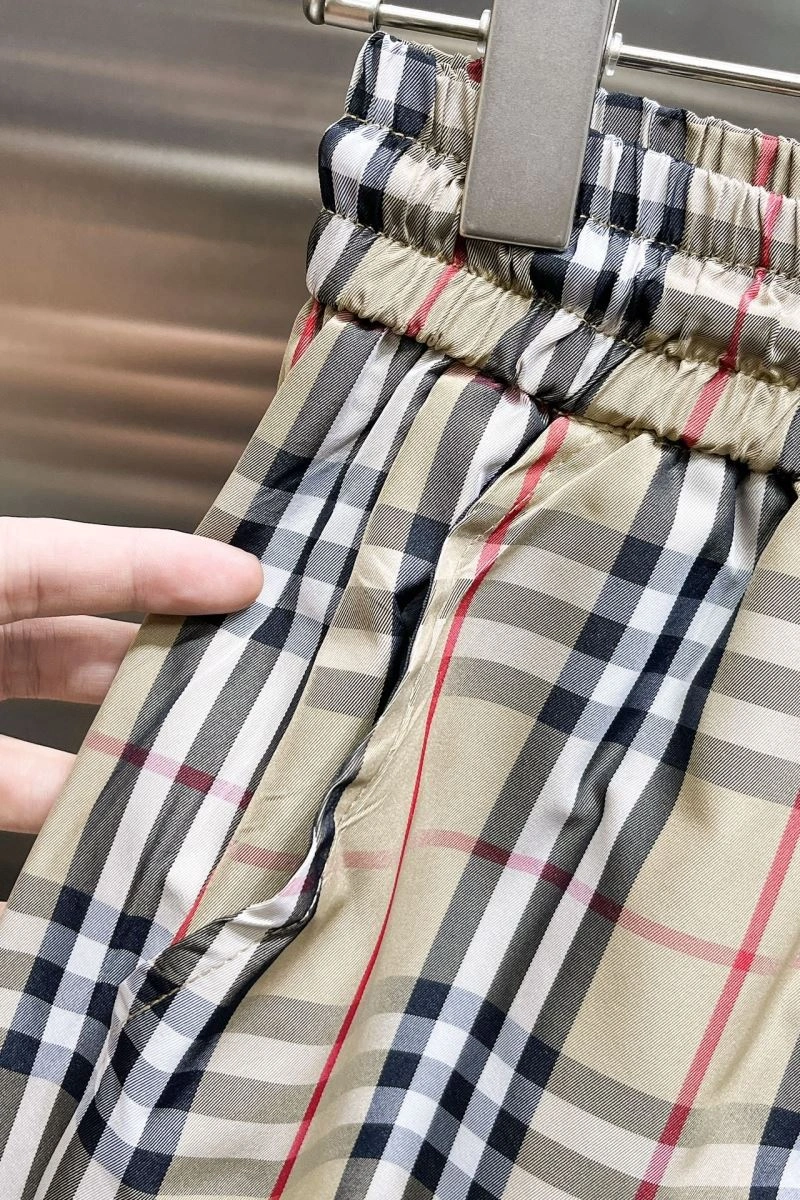 Burberry Short Pants