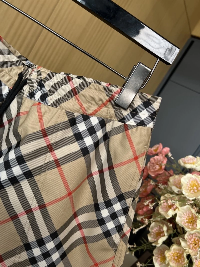 Burberry Short Pants