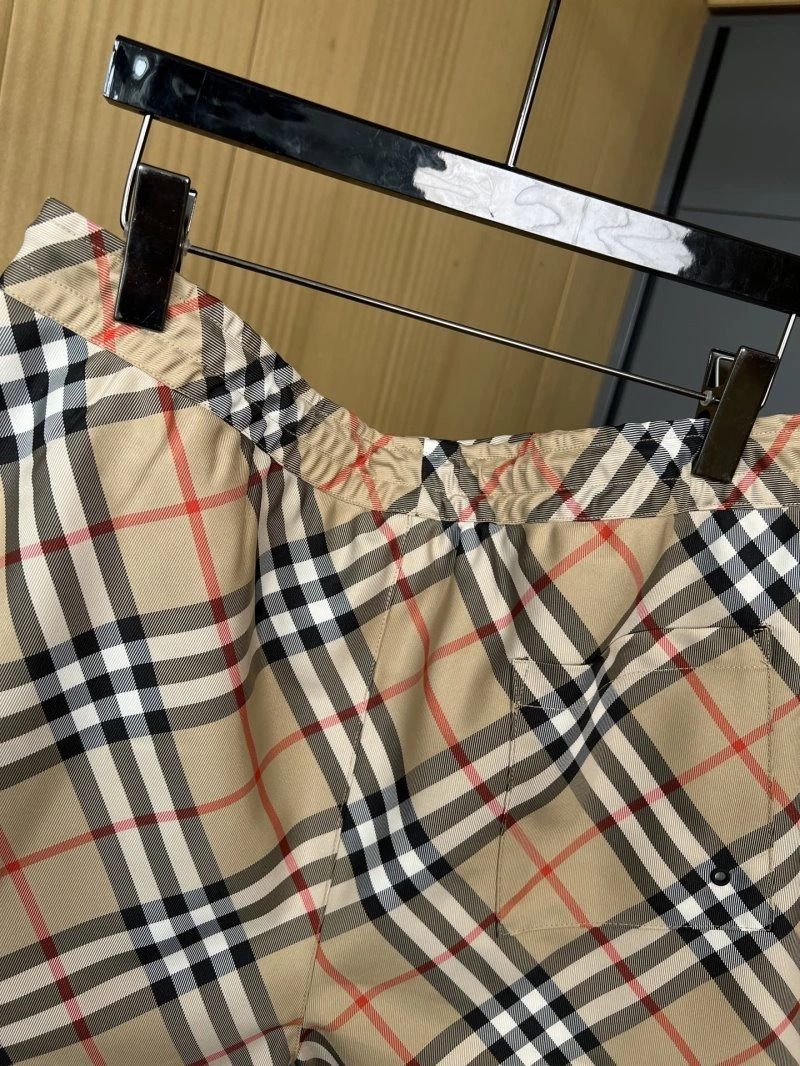 Burberry Short Pants