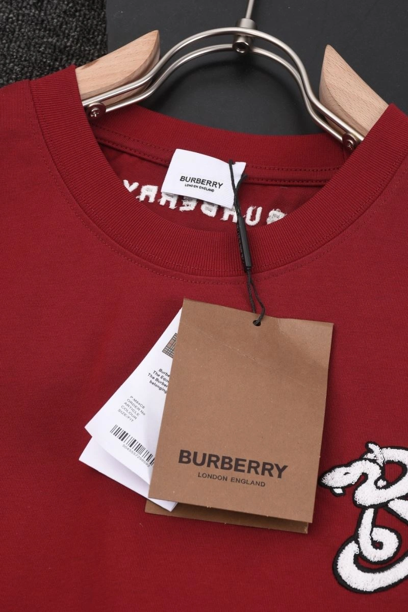 Burberry T-Shirts
