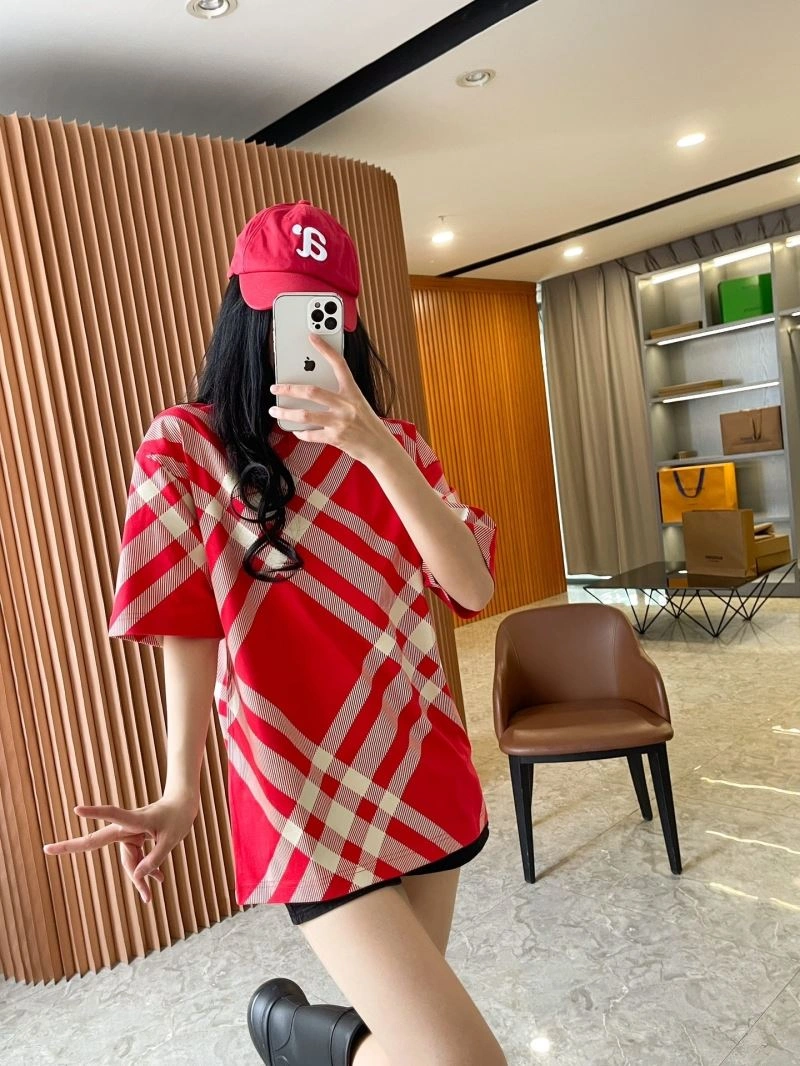 Faithkeybiz Burberry T-Shirts