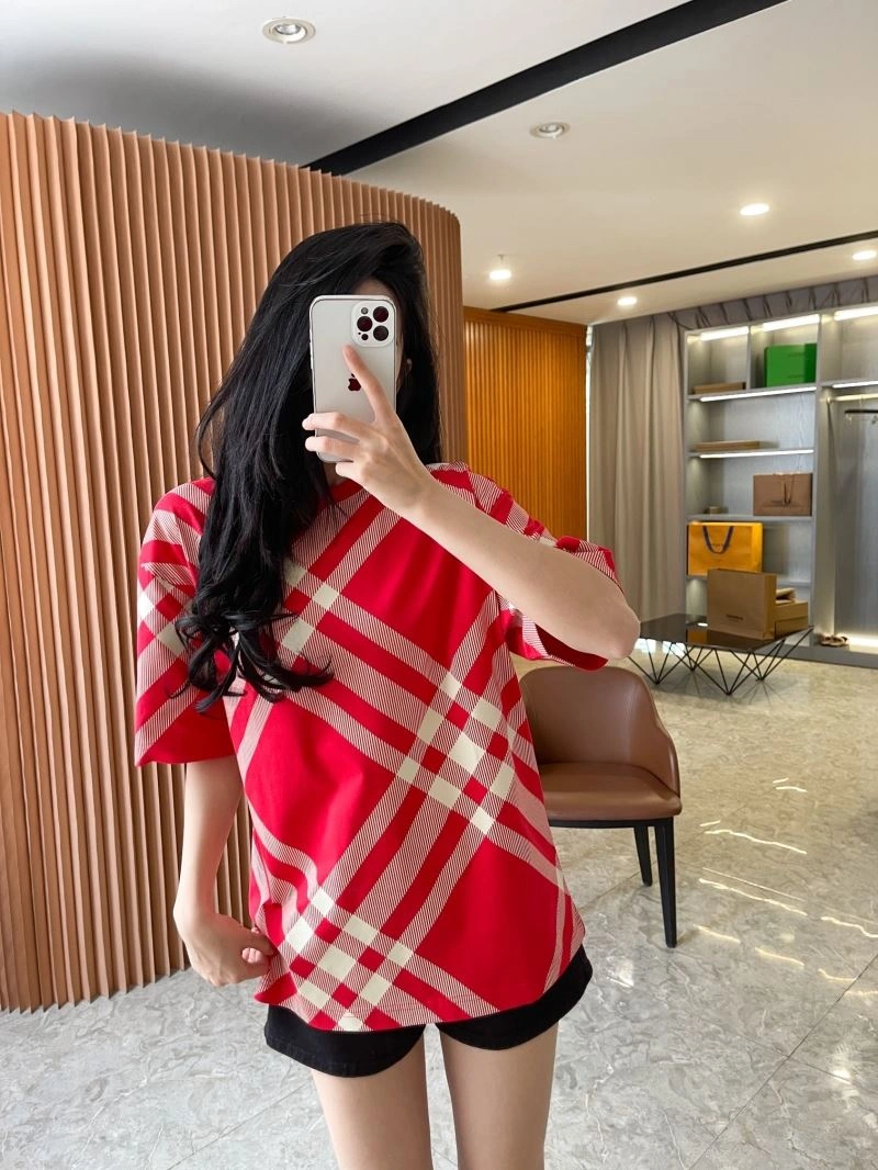 Faithkeybiz Burberry T-Shirts