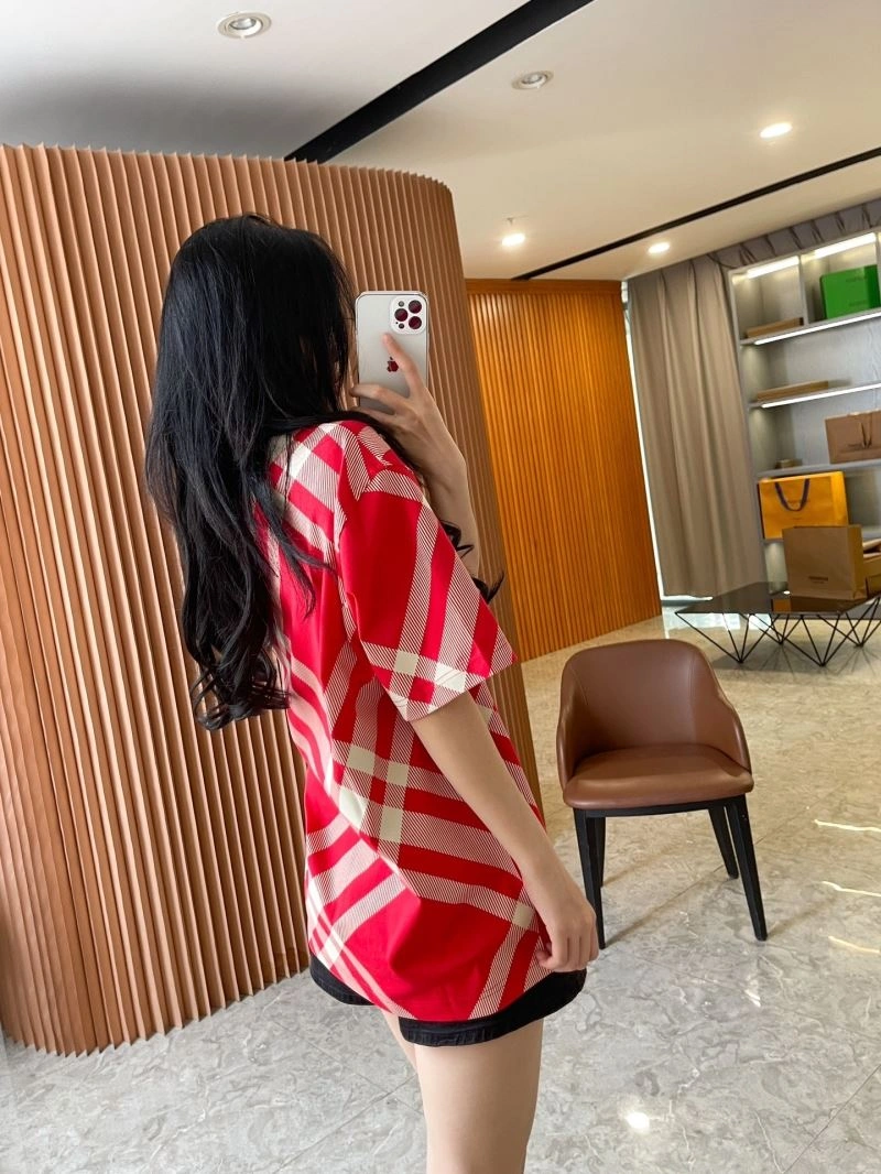 Faithkeybiz Burberry T-Shirts