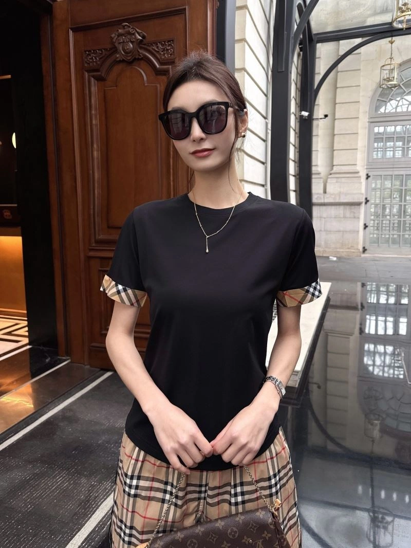 Burberry T-Shirts
