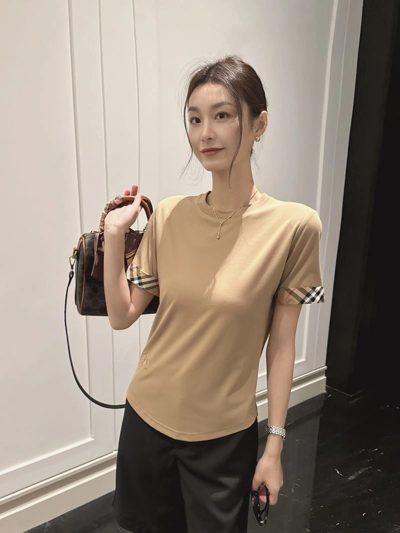 Burberry T-Shirts
