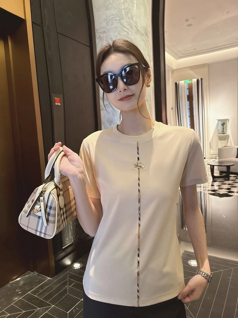 Burberry T-Shirts