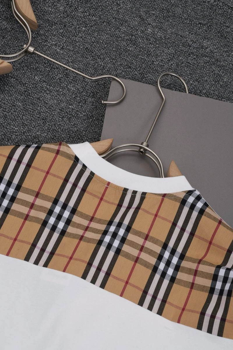 Burberry T-Shirts