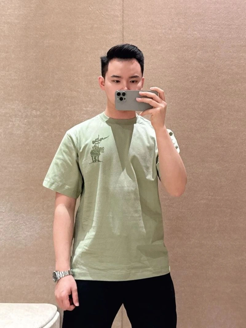 Burberry T-Shirts