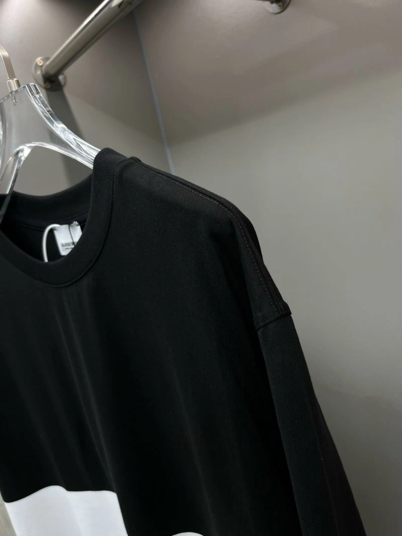 Burberry T-Shirts
