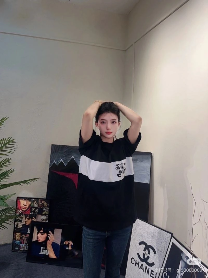 Burberry T-Shirts