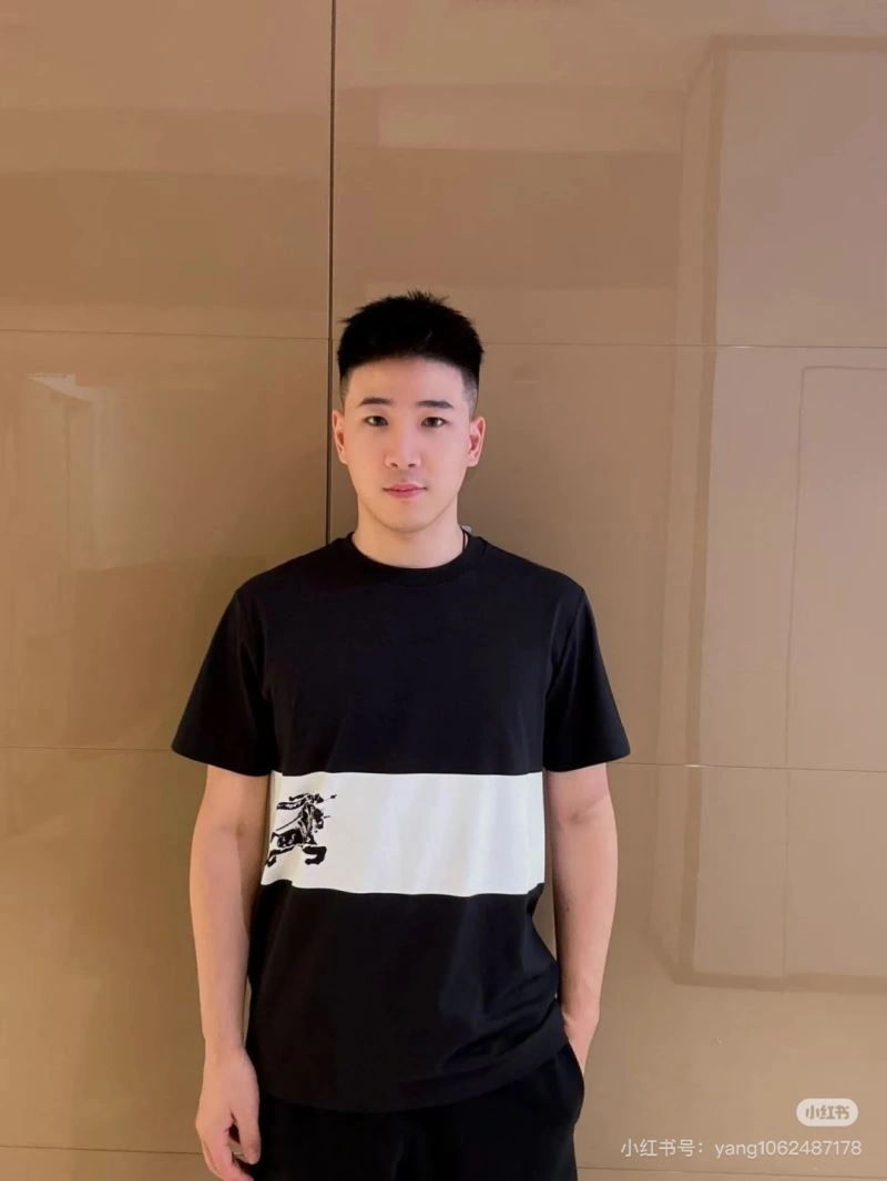 Burberry T-Shirts