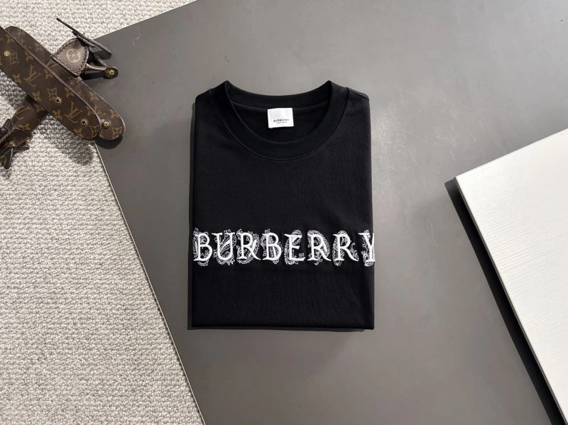 Burberry T-Shirts