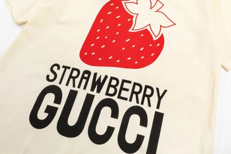 Burberry T-Shirts