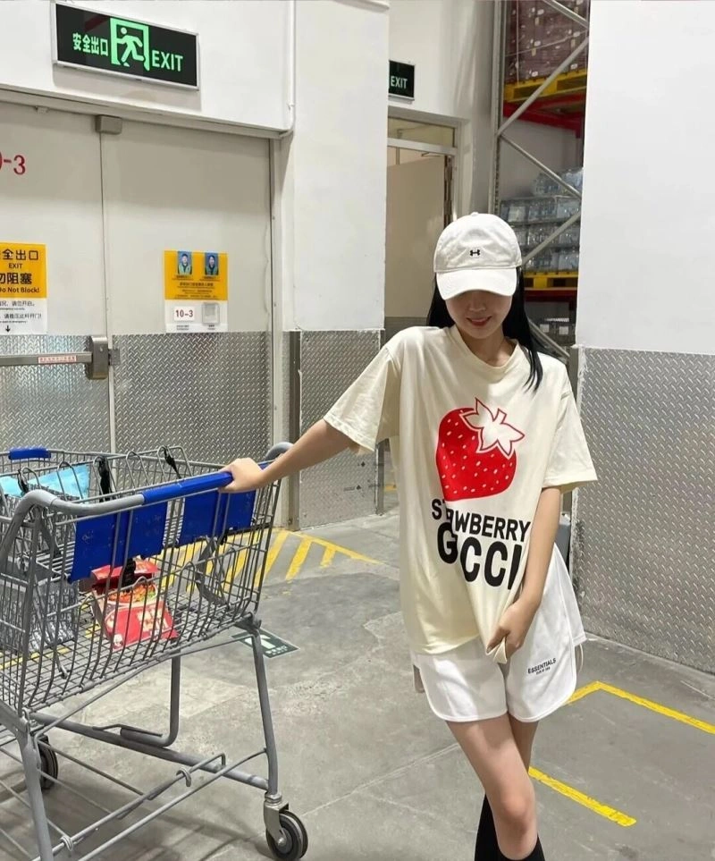 Burberry T-Shirts