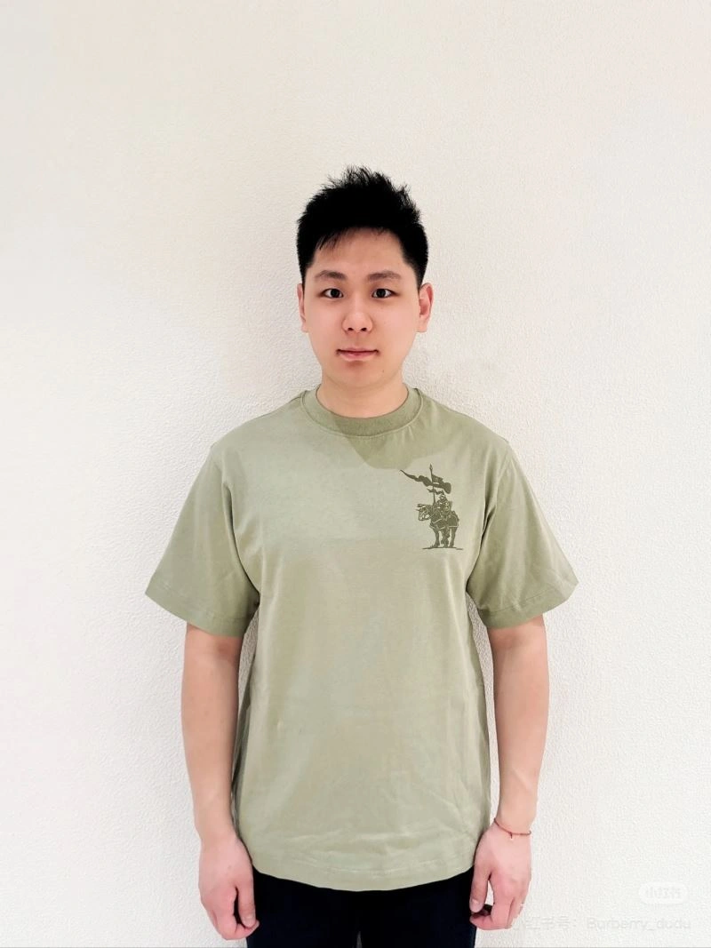 Burberry T-Shirts