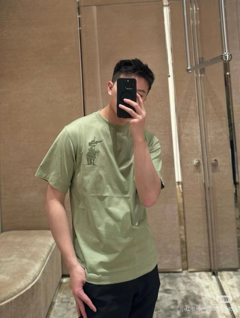 Burberry T-Shirts