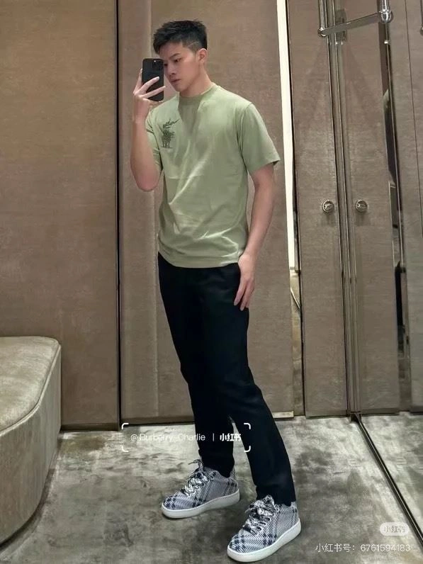 Burberry T-Shirts