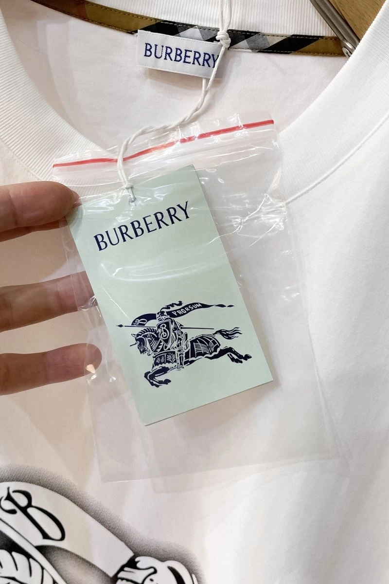 Burberry T-Shirts