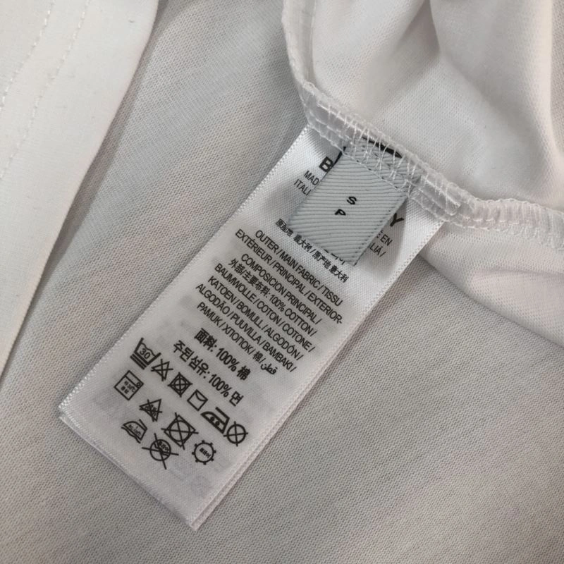 Burberry T-Shirts