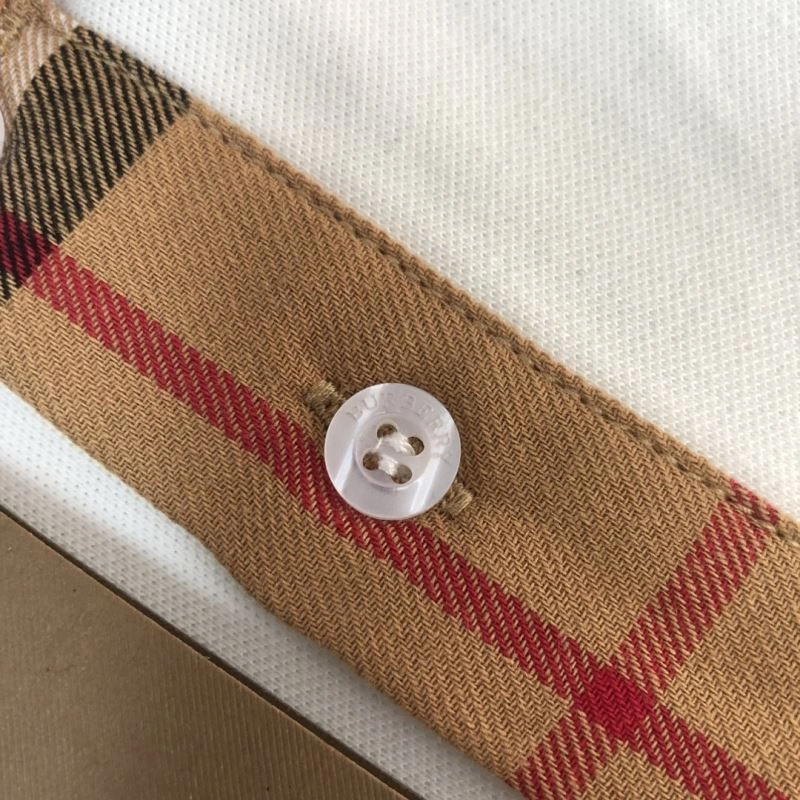 Burberry T-Shirts