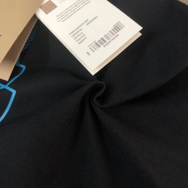 Faithkeybiz Burberry T-Shirts