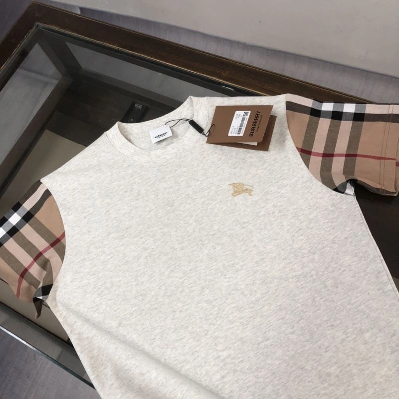 Faithkeybiz Burberry T-Shirts