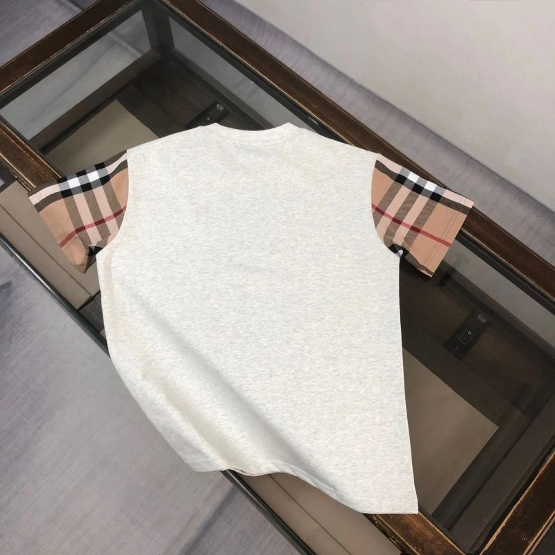 Faithkeybiz Burberry T-Shirts