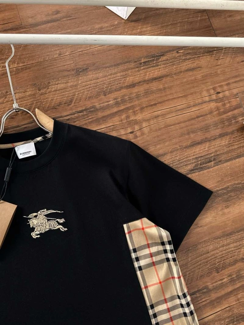 Burberry T-Shirts