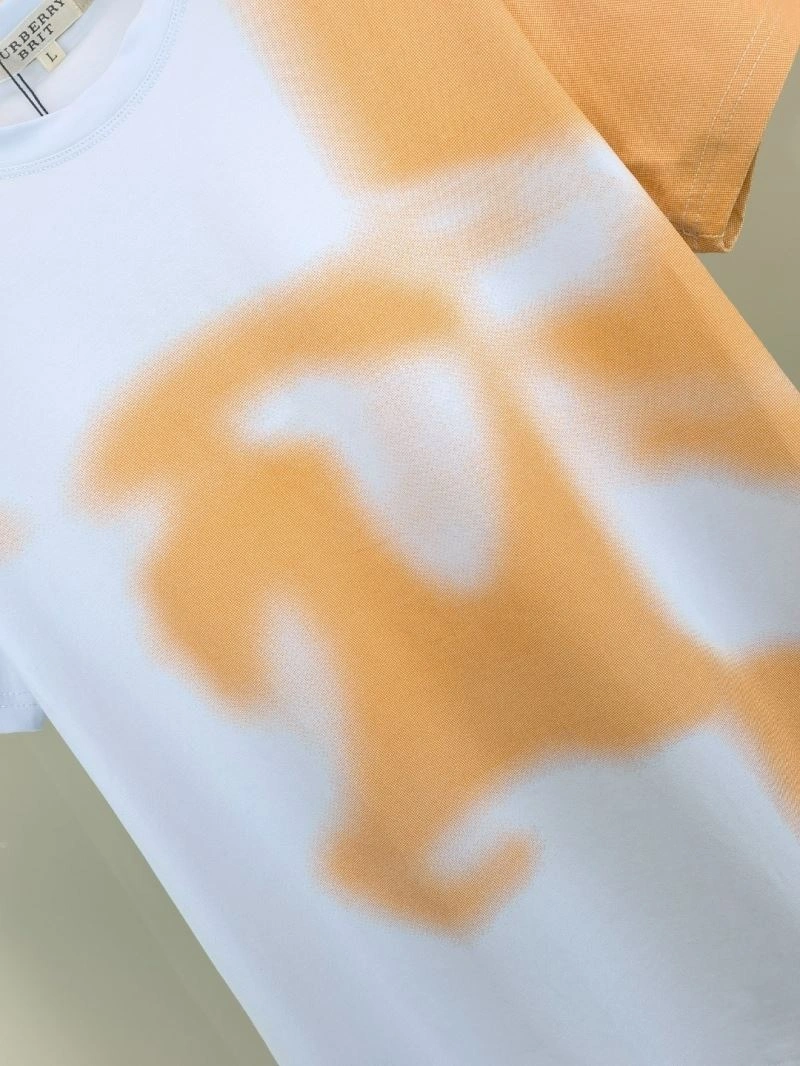 Burberry T-Shirts