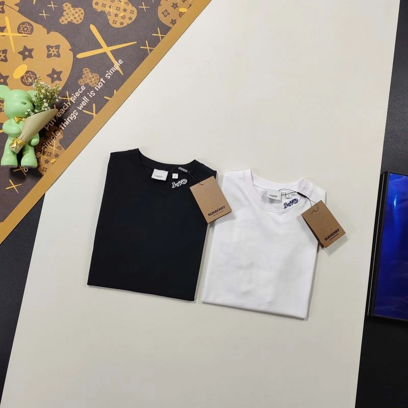 Burberry T-Shirts