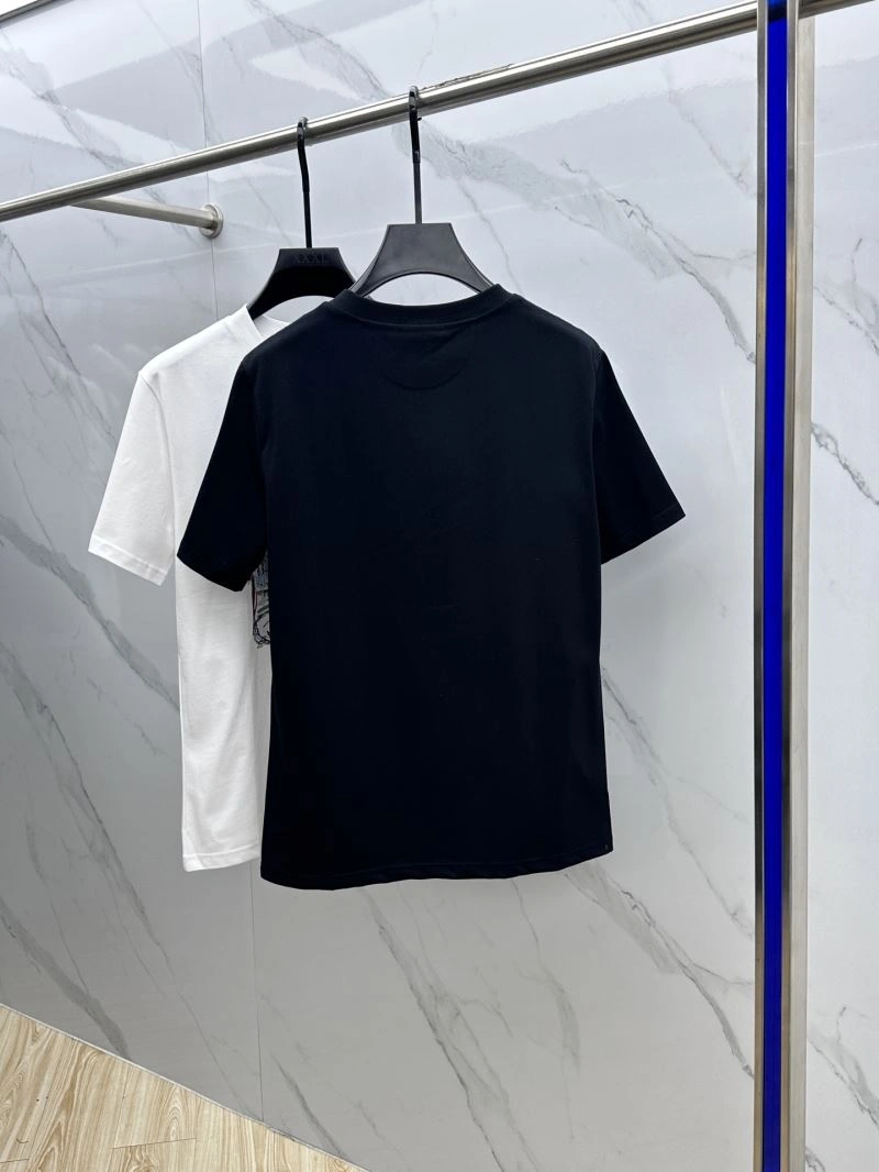 Burberry T-Shirts
