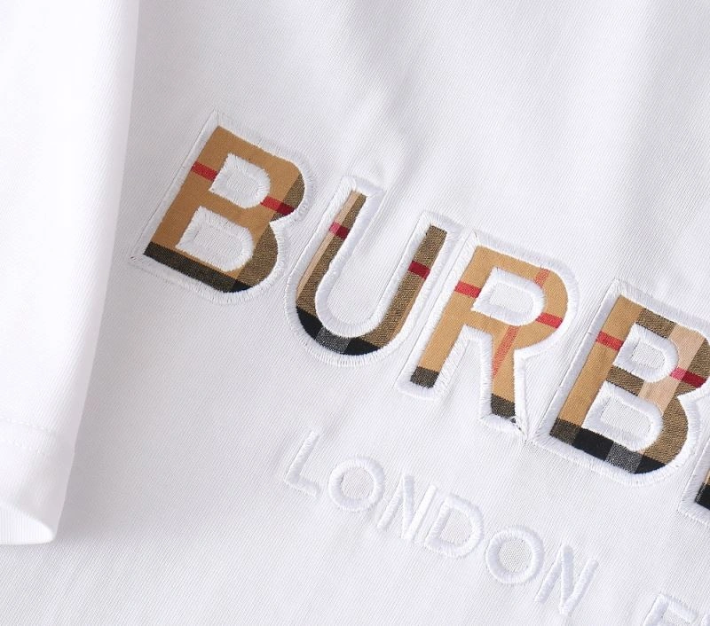 Burberry T-Shirts