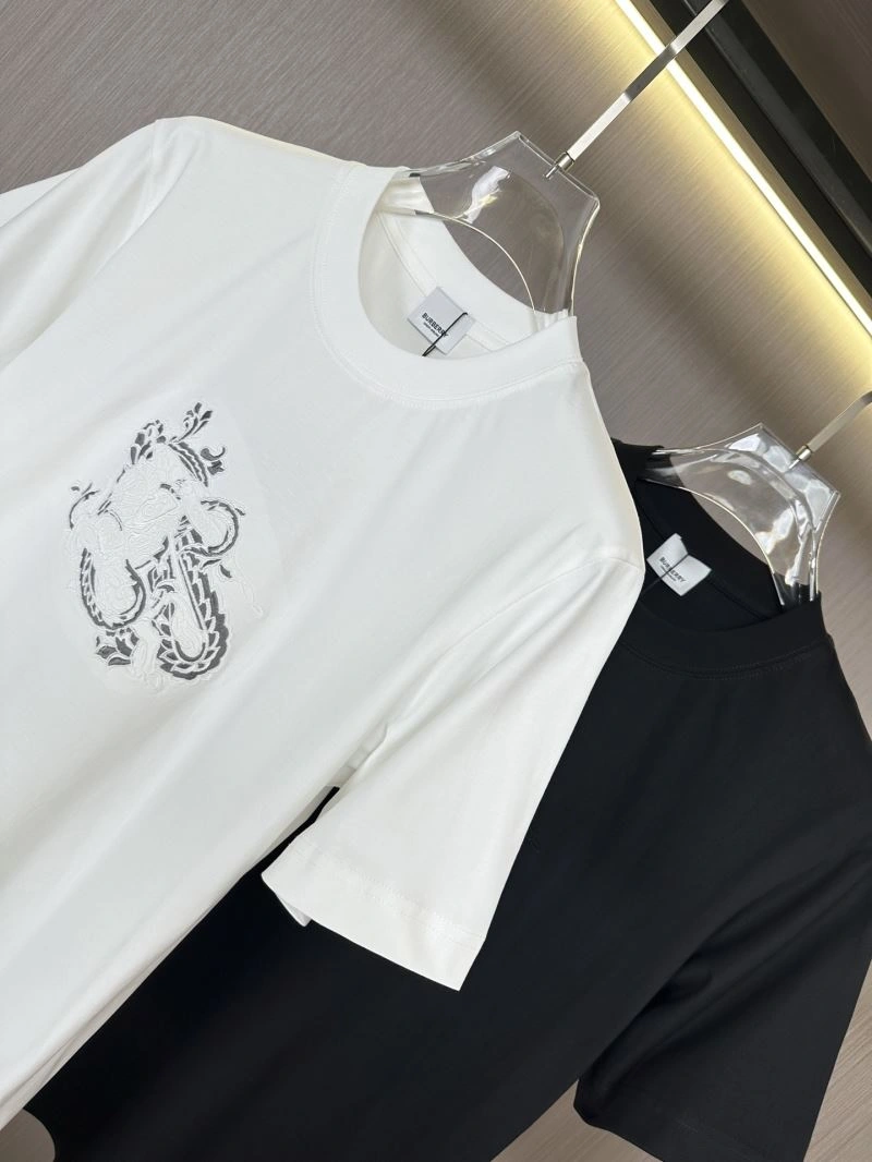Burberry T-Shirts