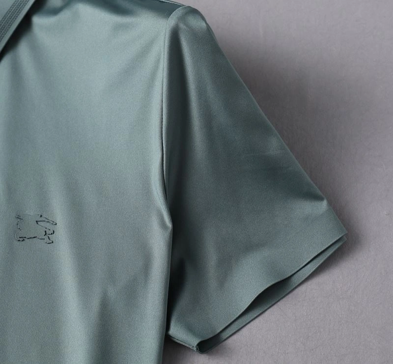 Burberry T-Shirts