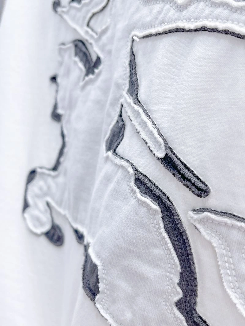 Burberry T-Shirts