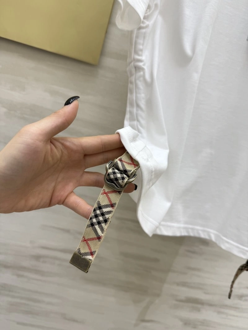 Burberry T-Shirts