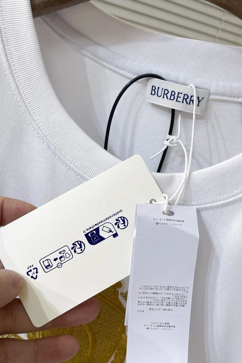Burberry T-Shirts
