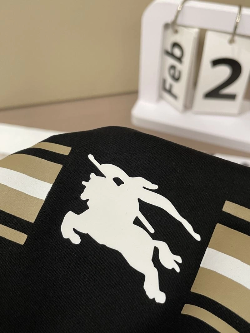 Burberry T-Shirts