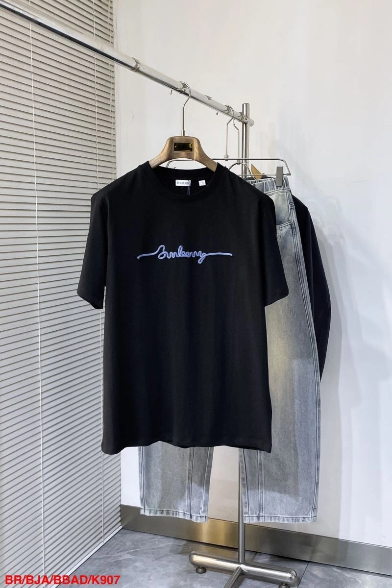 Burberry T-Shirts