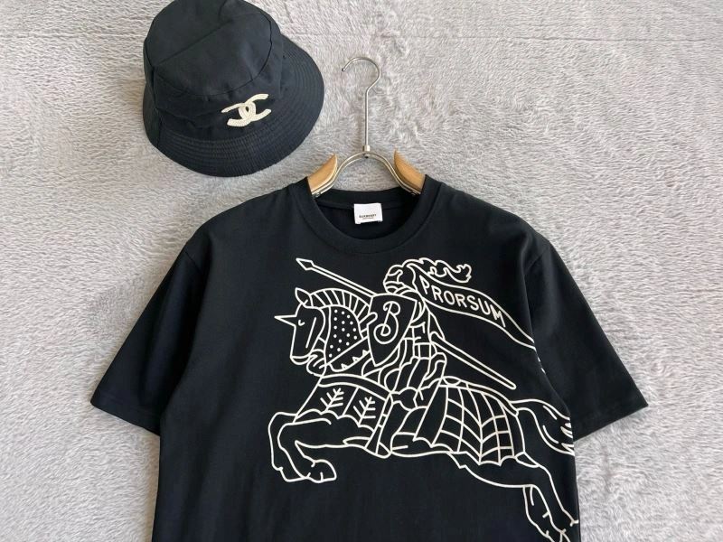 Burberry T-Shirts