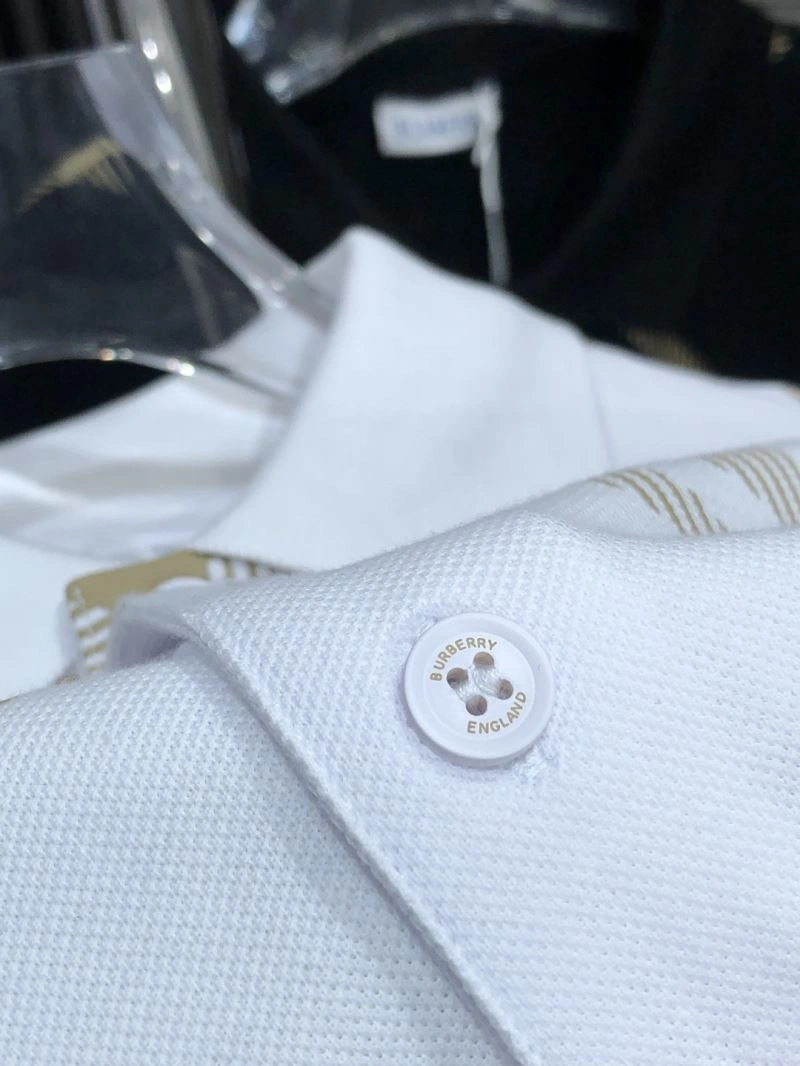 Burberry T-Shirts