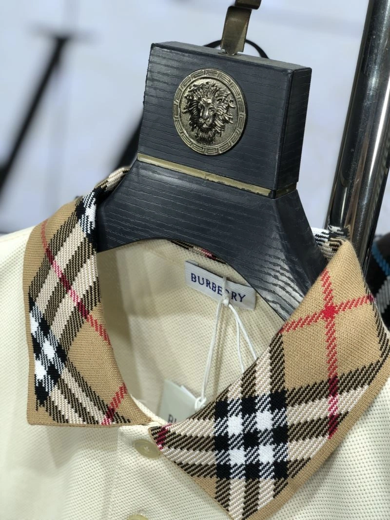Burberry T-Shirts
