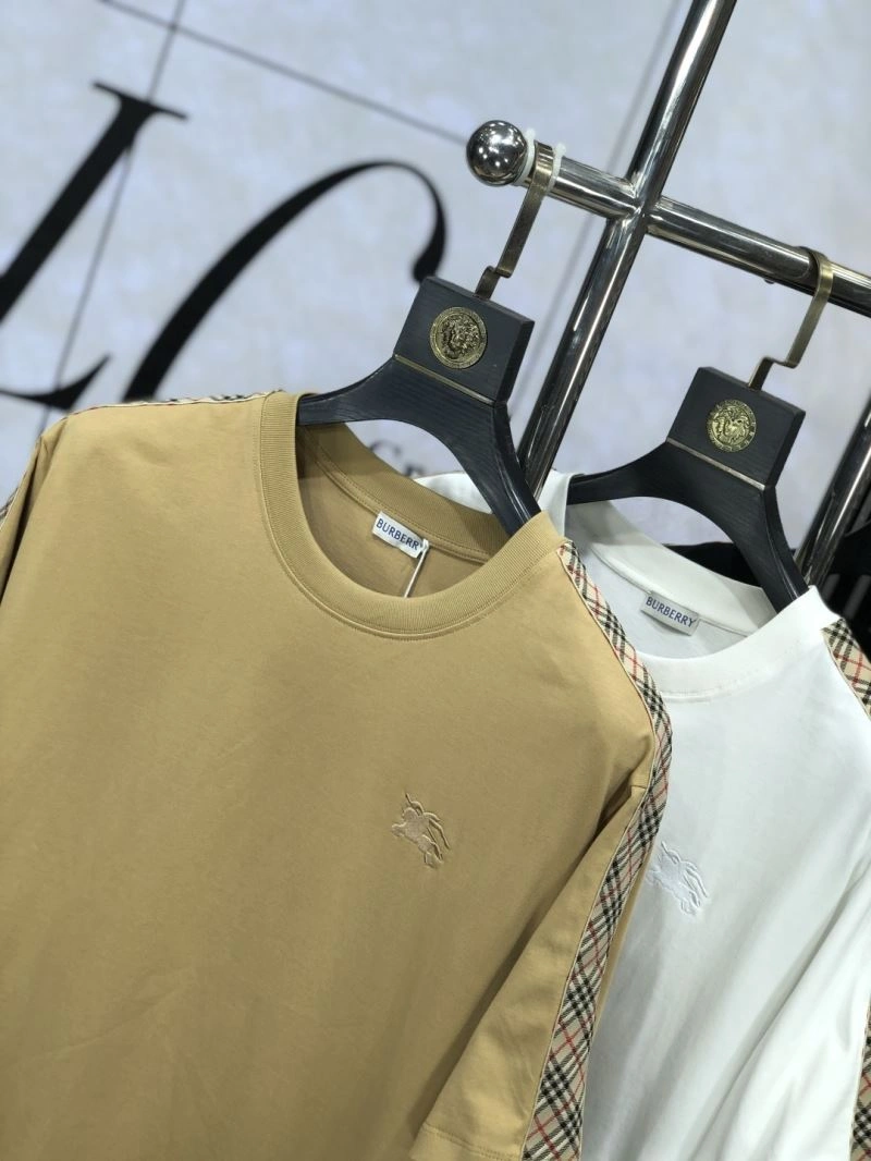 Burberry T-Shirts